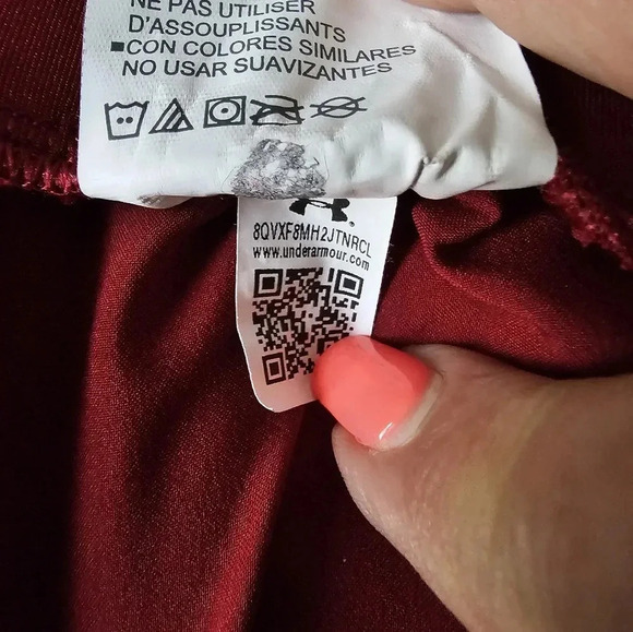 Under Armour Wine shorts - Picture 8 of 9